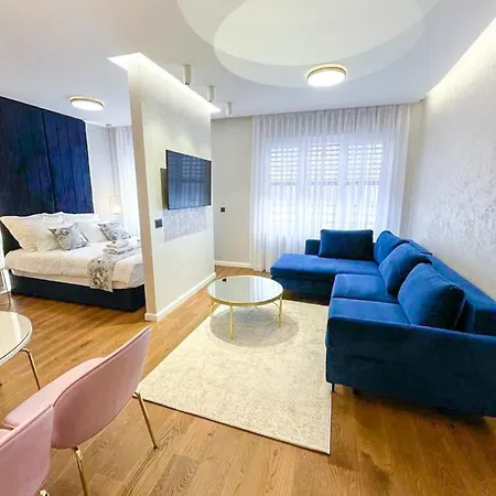 Aparthotel Premium 4*